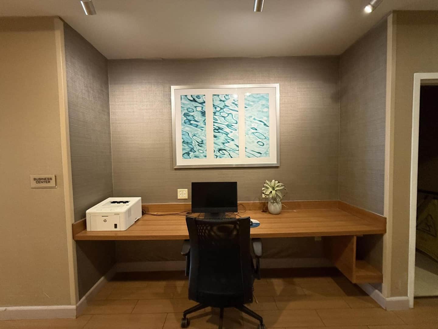 The Peoria Hotel, SureStay Collection by Best Western