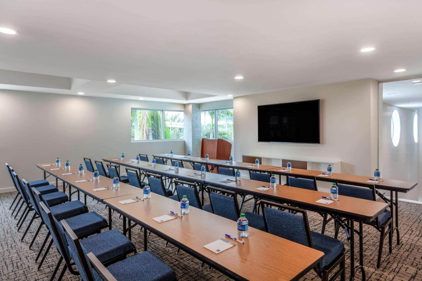 Maritime Hotel Fort Lauderdale Airport & Cruiseport