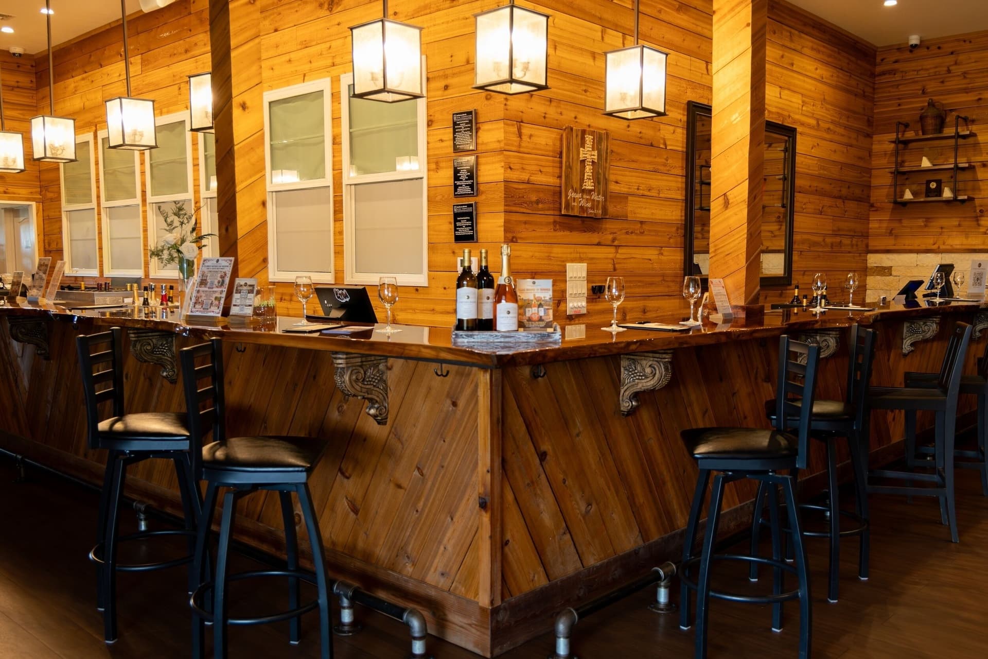 Carter Creek Winery Resort & Spa