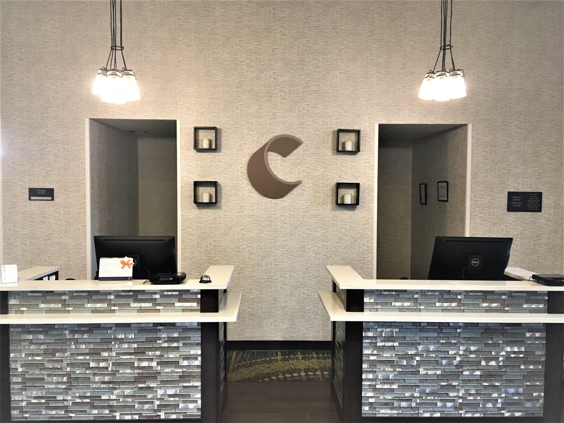 Comfort Suites Nashville Airport - BNA