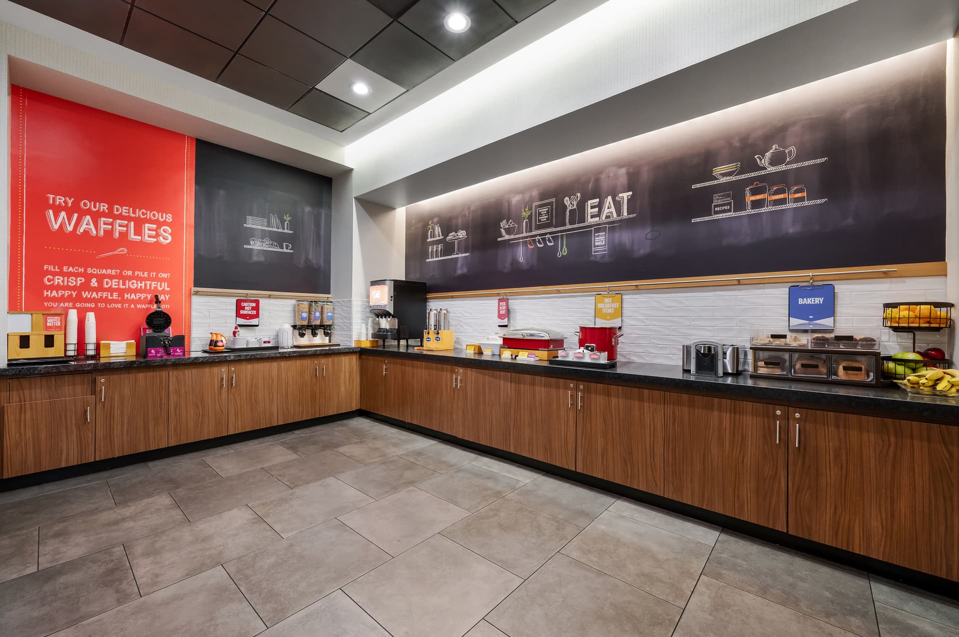 Hampton Inn by Hilton Nashville Airport Century Place