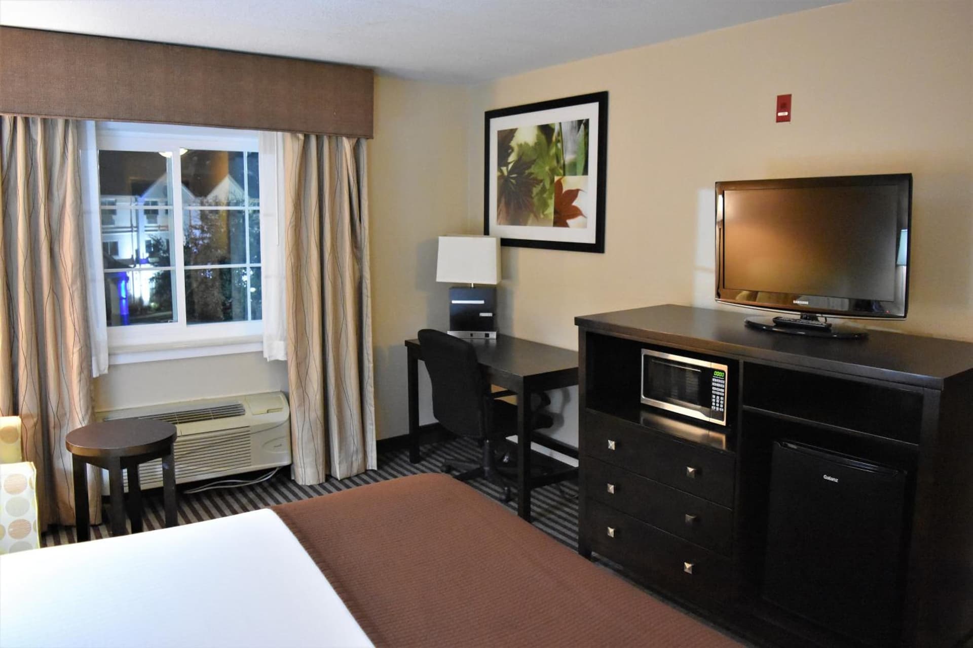 Baymont by Wyndham Dallas/ Love Field