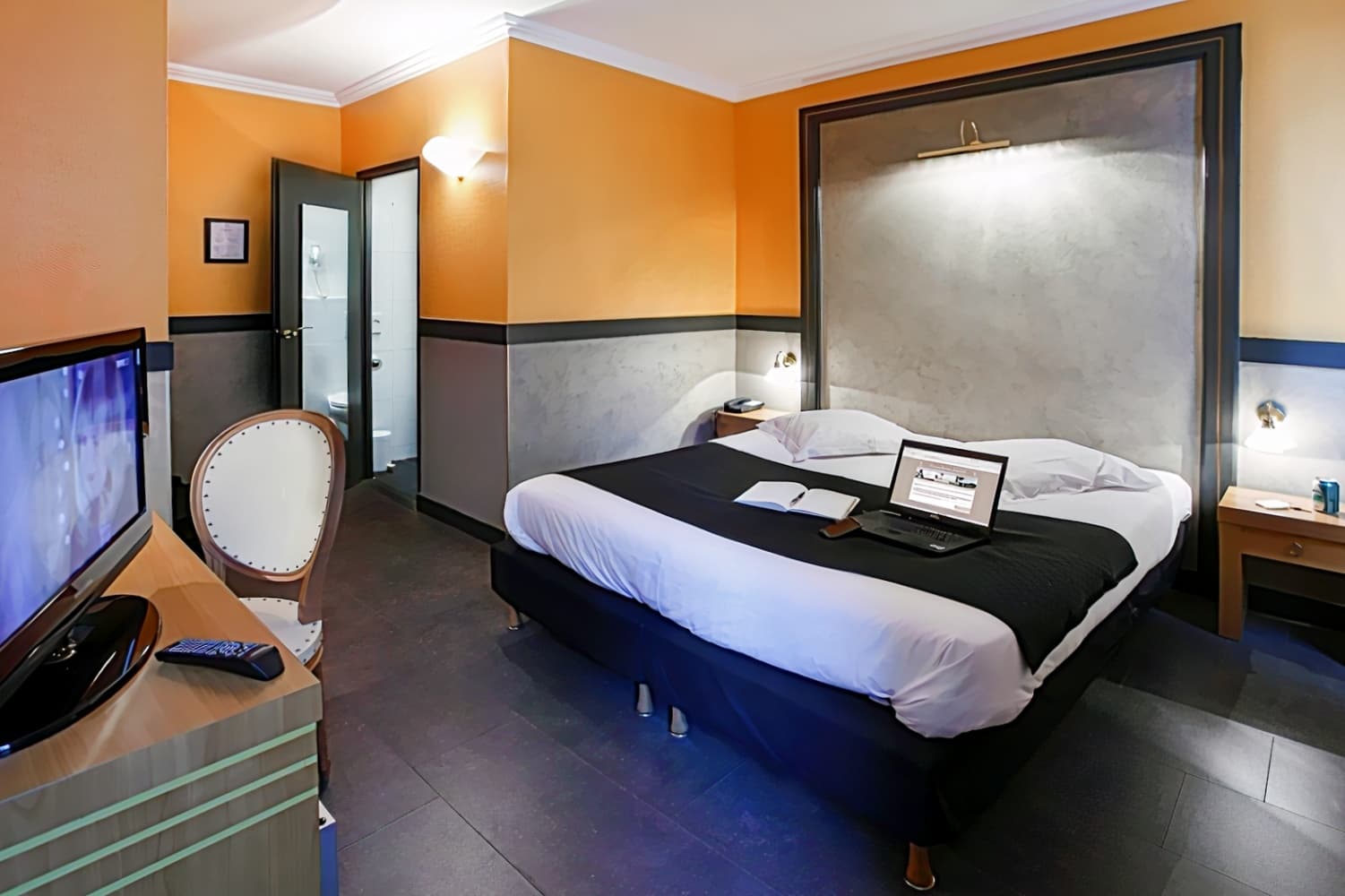 Adonis Hôtel Marseille Vieux Port