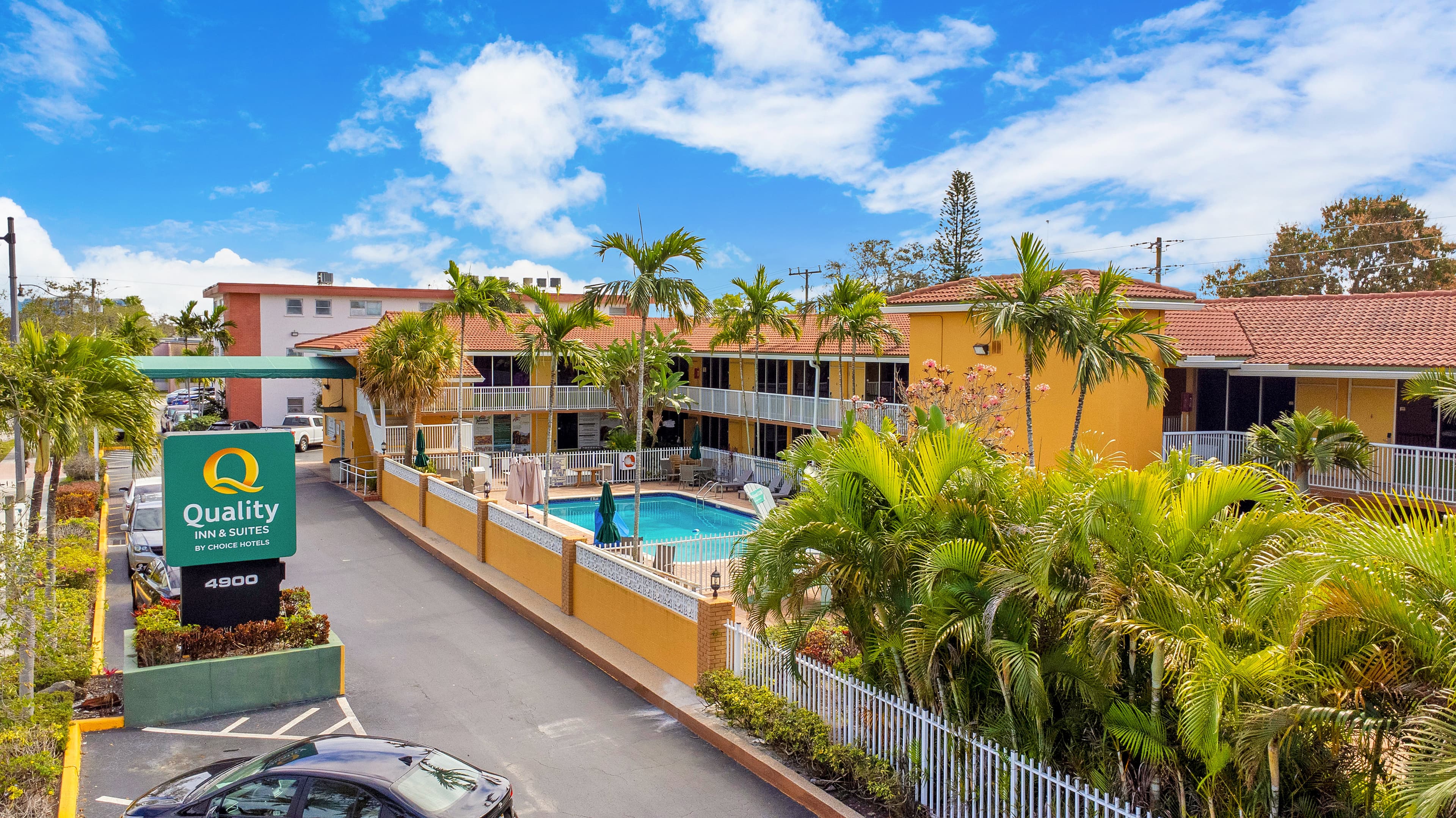 Quality Inn & Suites Hollywood Boulevard