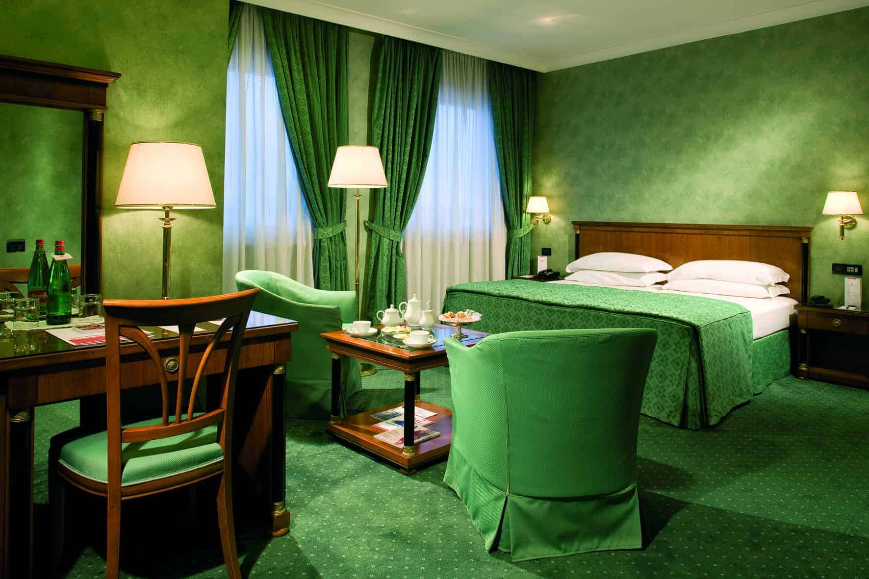 Ramada by Wyndham Naples