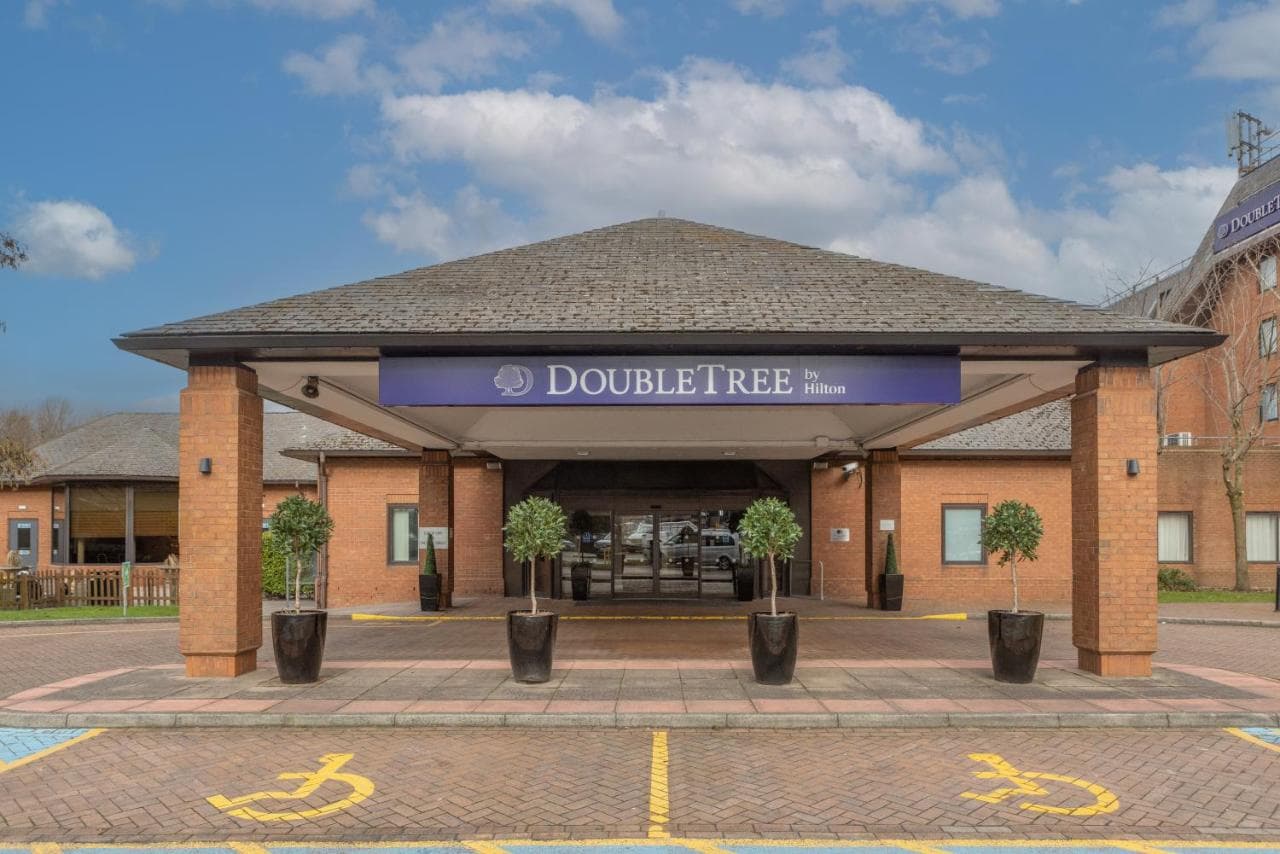 DoubleTree by Hilton Manchester Airport