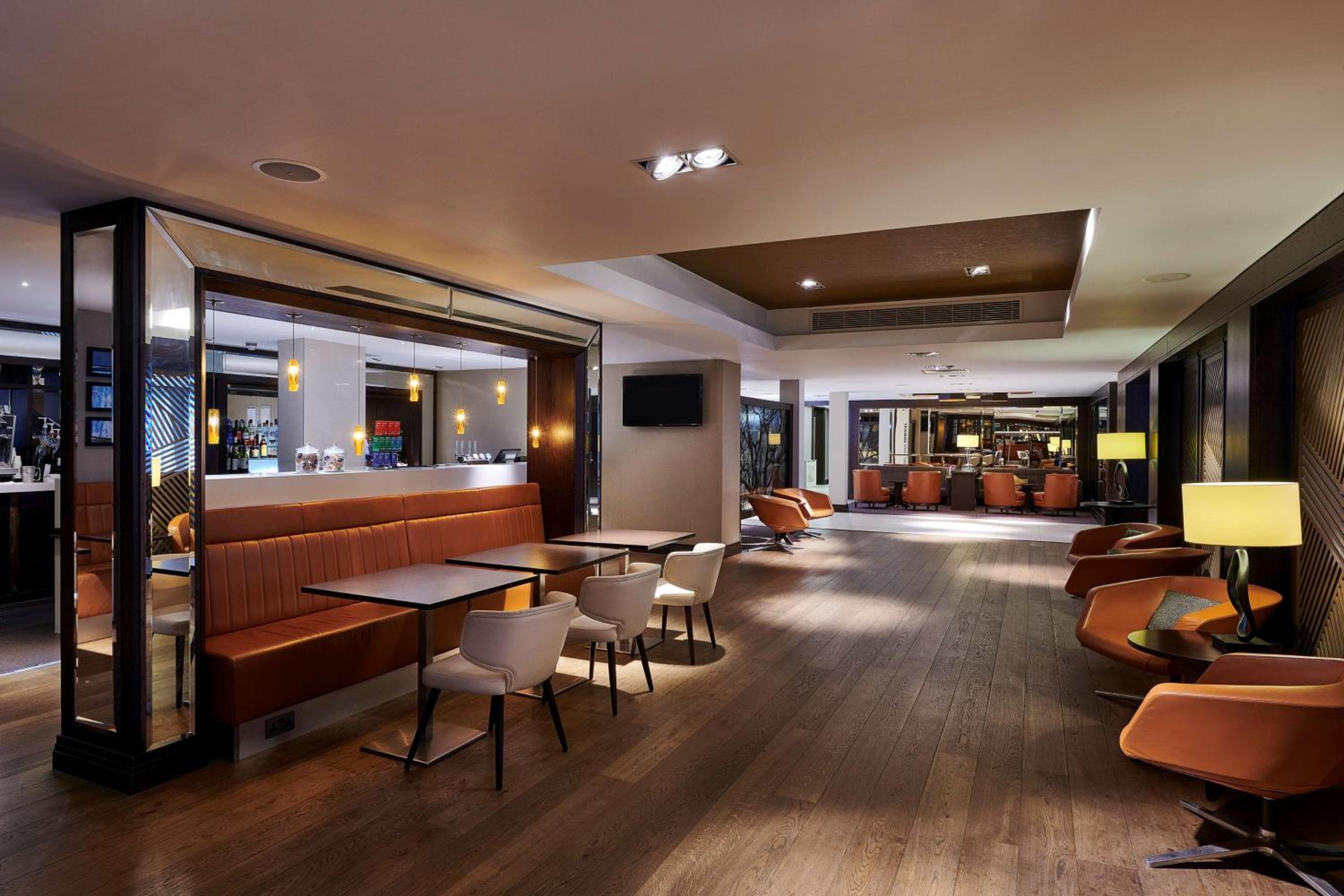 DoubleTree by Hilton London - Ealing