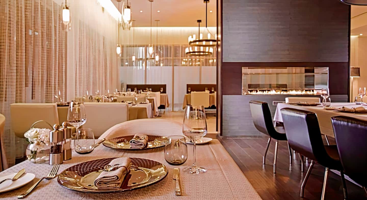 Pullman Dubai Jumeirah Lakes Towers - Hotel & Residence