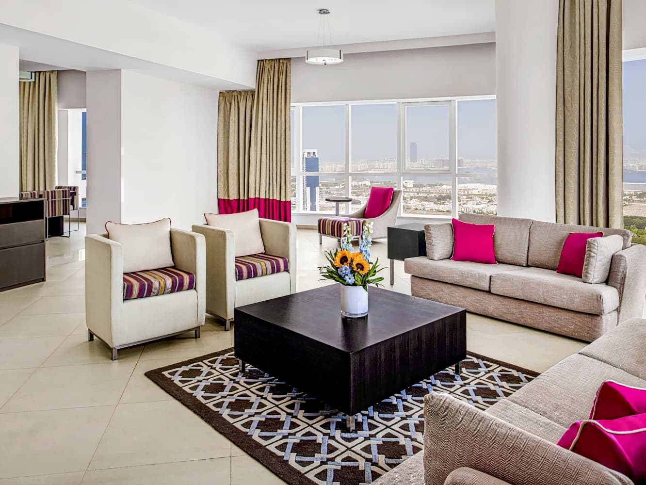 Aparthotel Adagio Premium Dubai Al Barsha