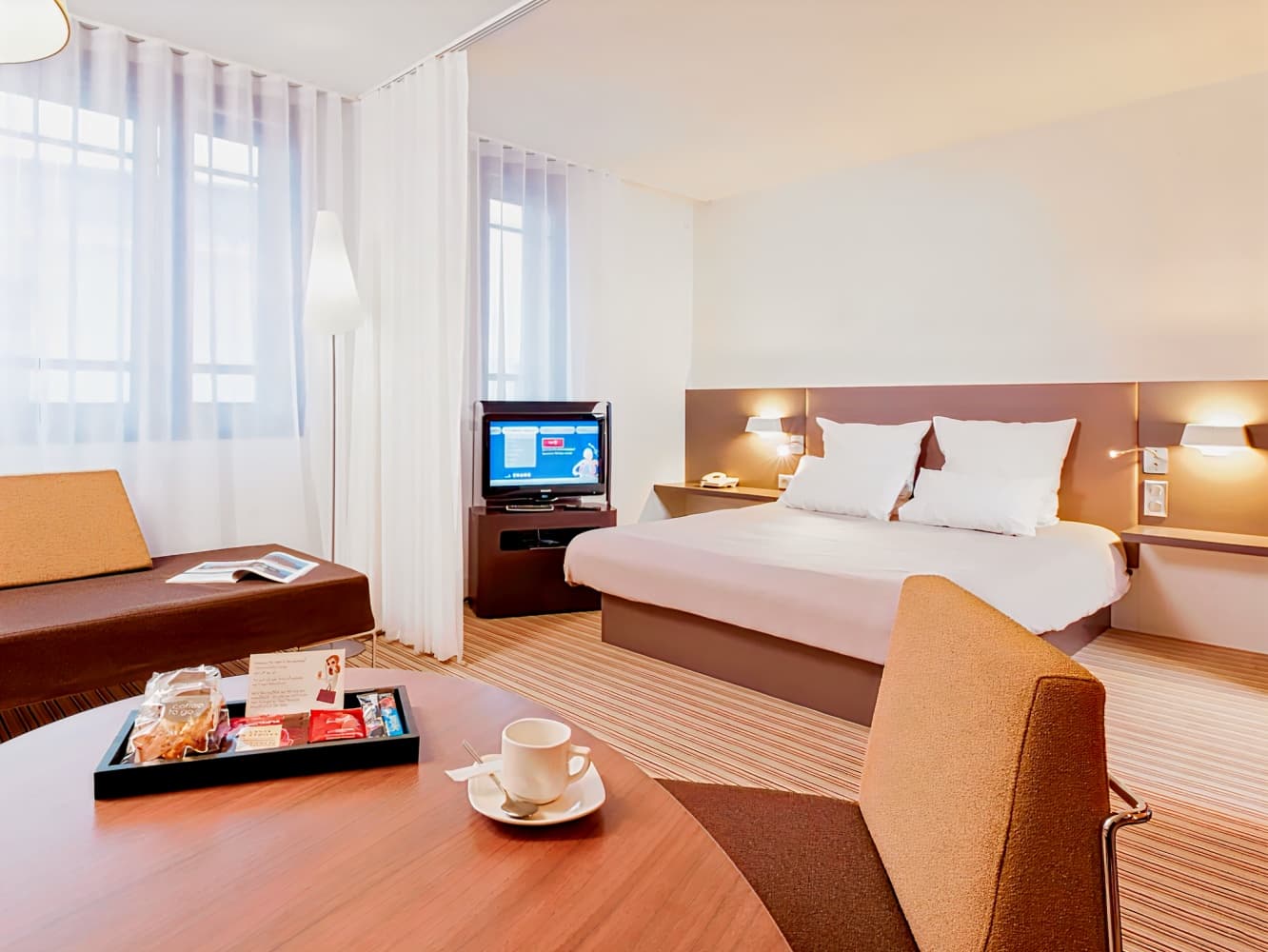 Novotel Suites Paris Nord 18ème