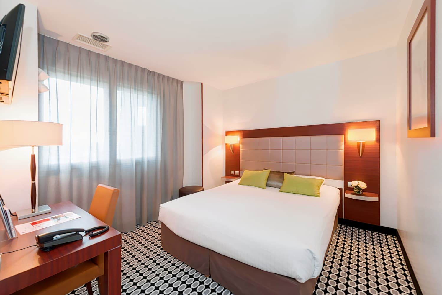 Kyriad Limoges Centre Gare - Atrium