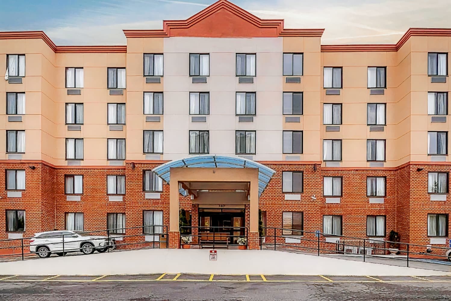 The Staten Island Inn