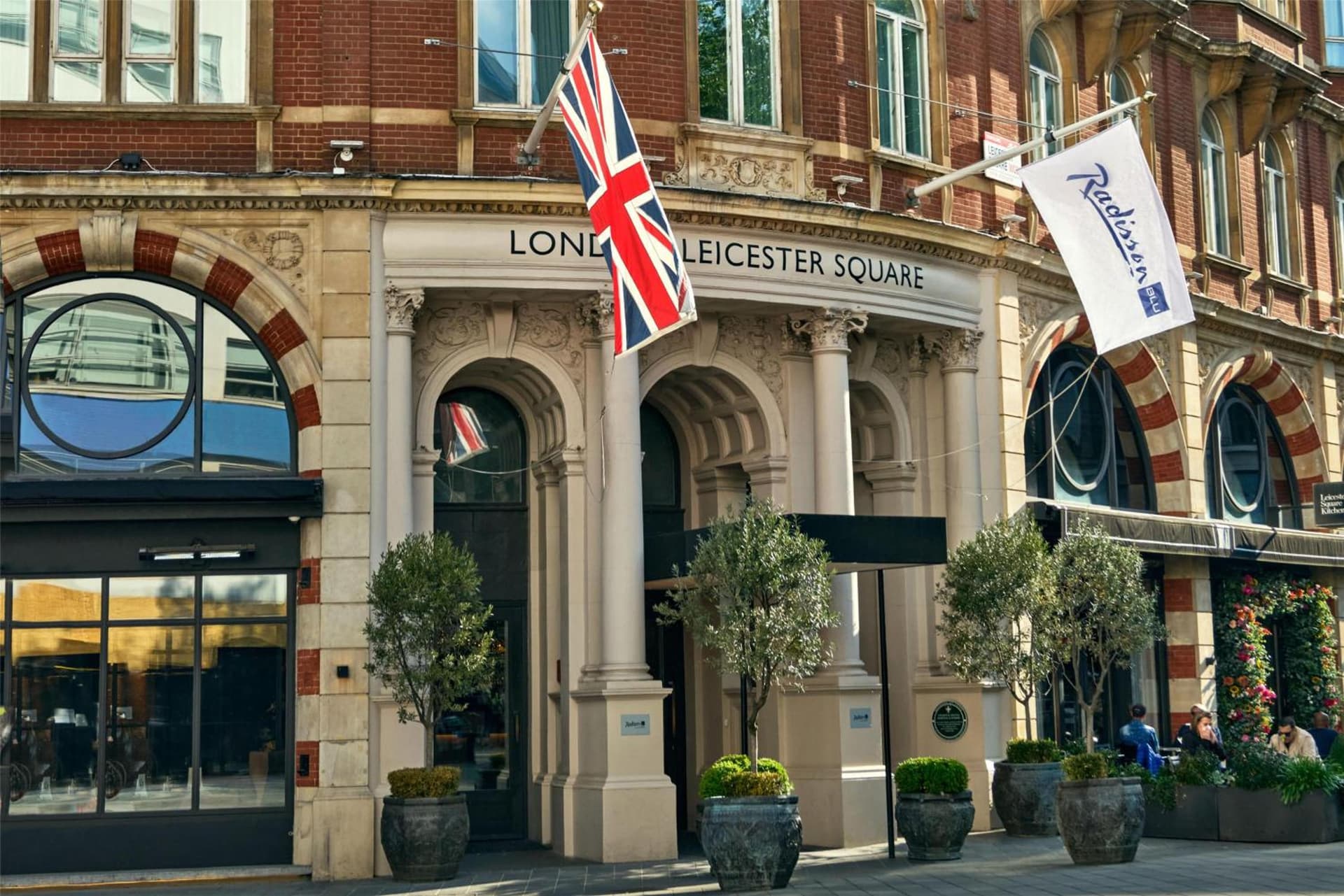 Radisson Blu Hotel, London Leicester Square