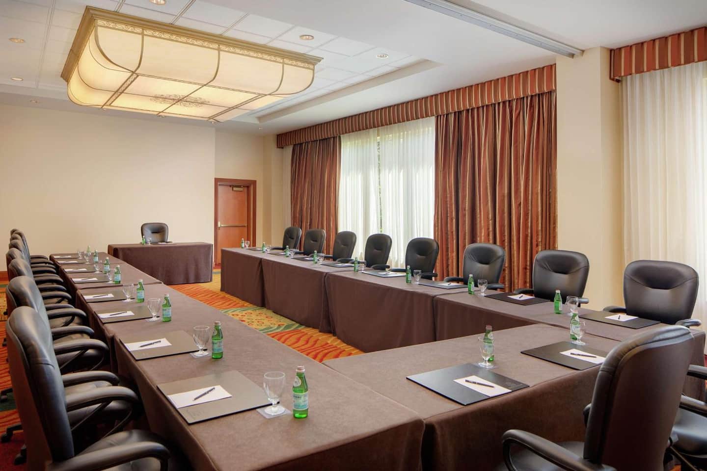 Hilton Seattle Airport & Conference Center