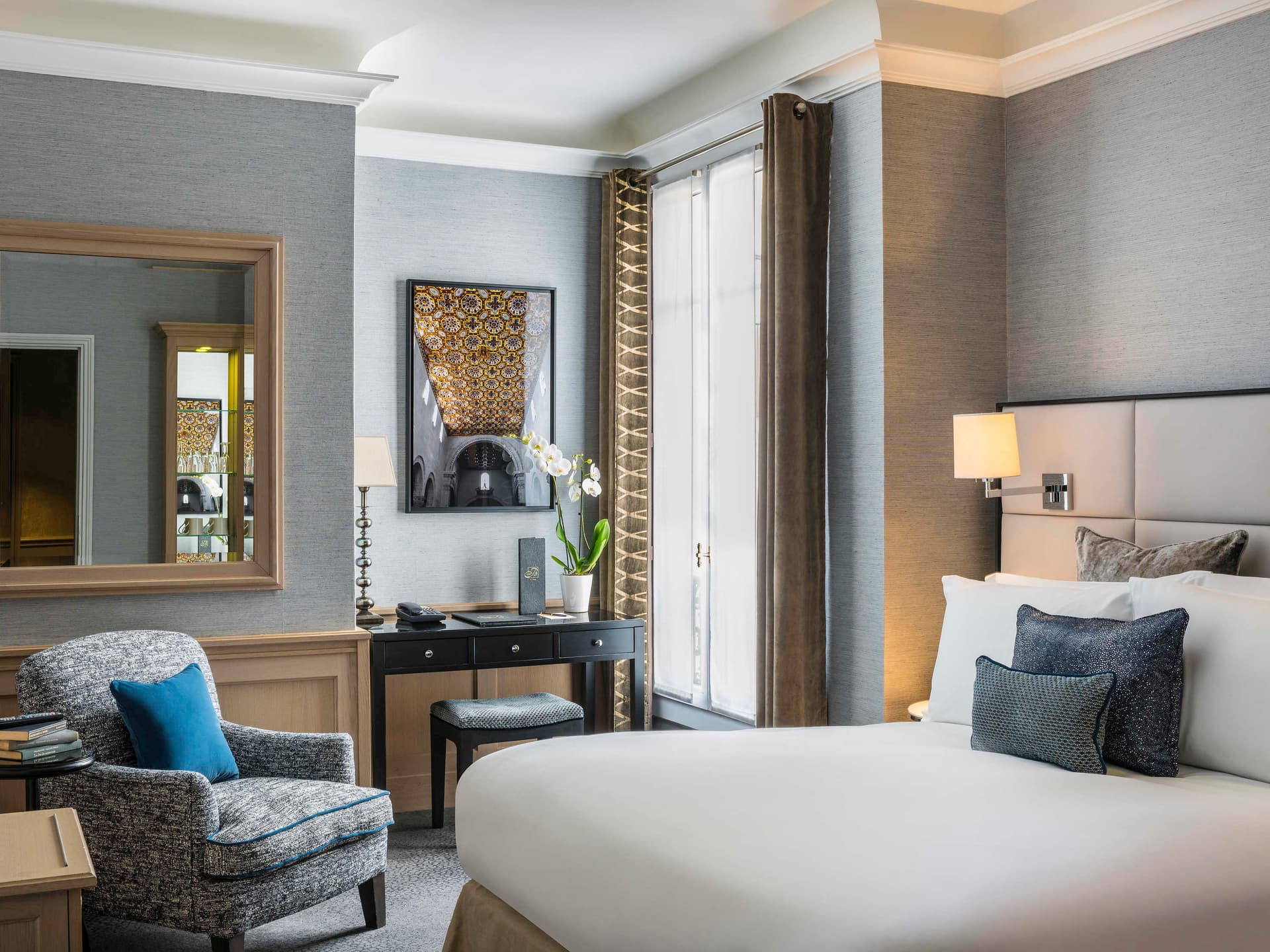 Sofitel Paris Baltimore Tour Eiffel