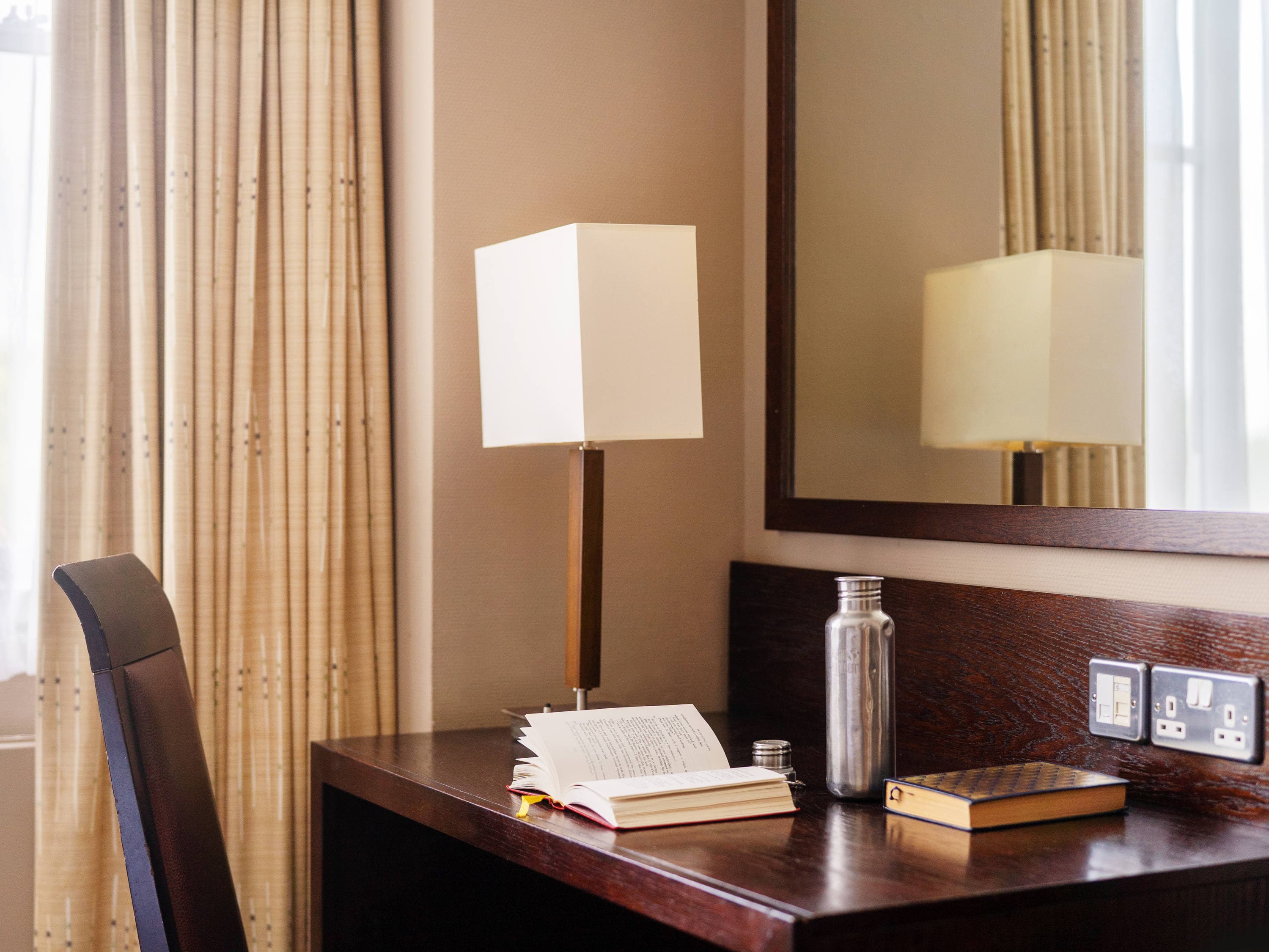 Mercure York Fairfield Manor Hotel