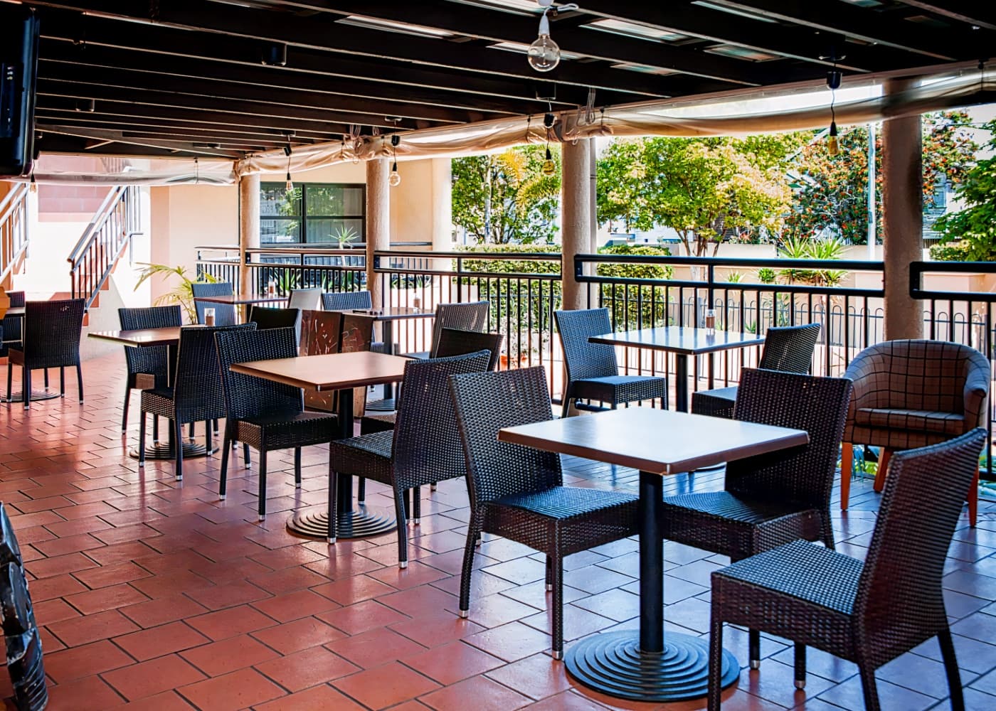Pegasus Motor Inn & Serviced Apartments