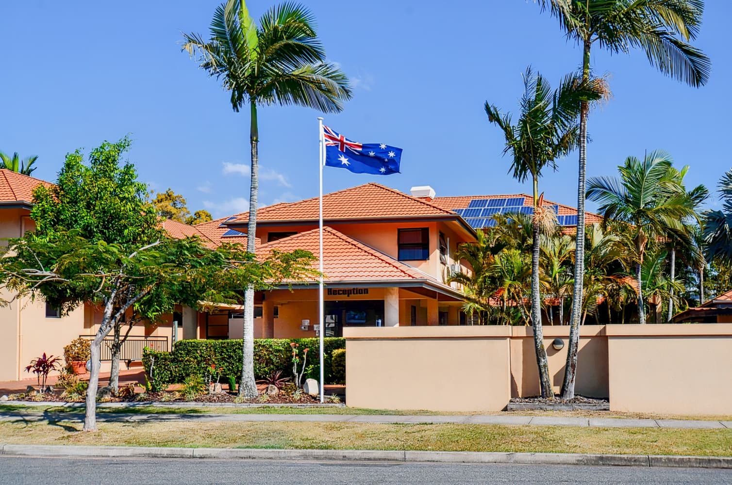 Pegasus Motor Inn & Serviced Apartments
