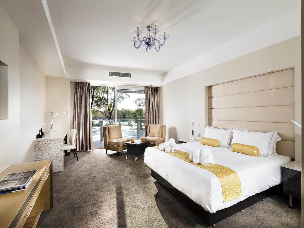 International on the Water Hotel