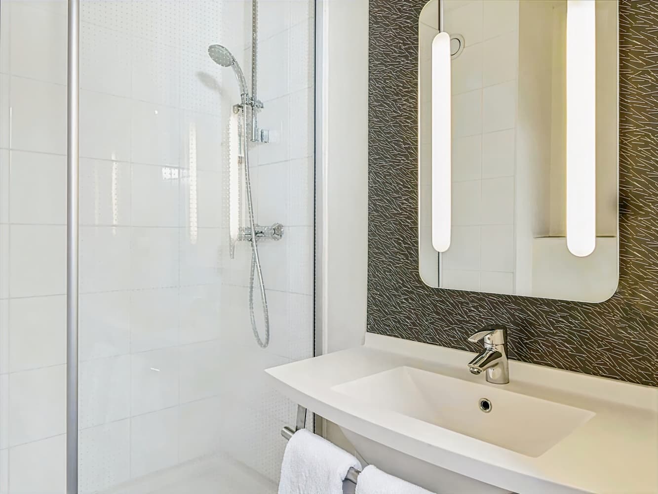 ibis Chartres West Lucé